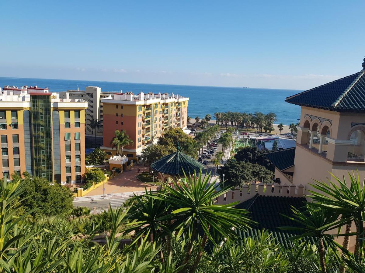 Impresionante Primera Linea De Playa, Bajondillo Beach Torremolinos Kültér fotó